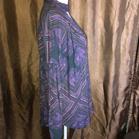 Free People medium top - Picture 4 of 4